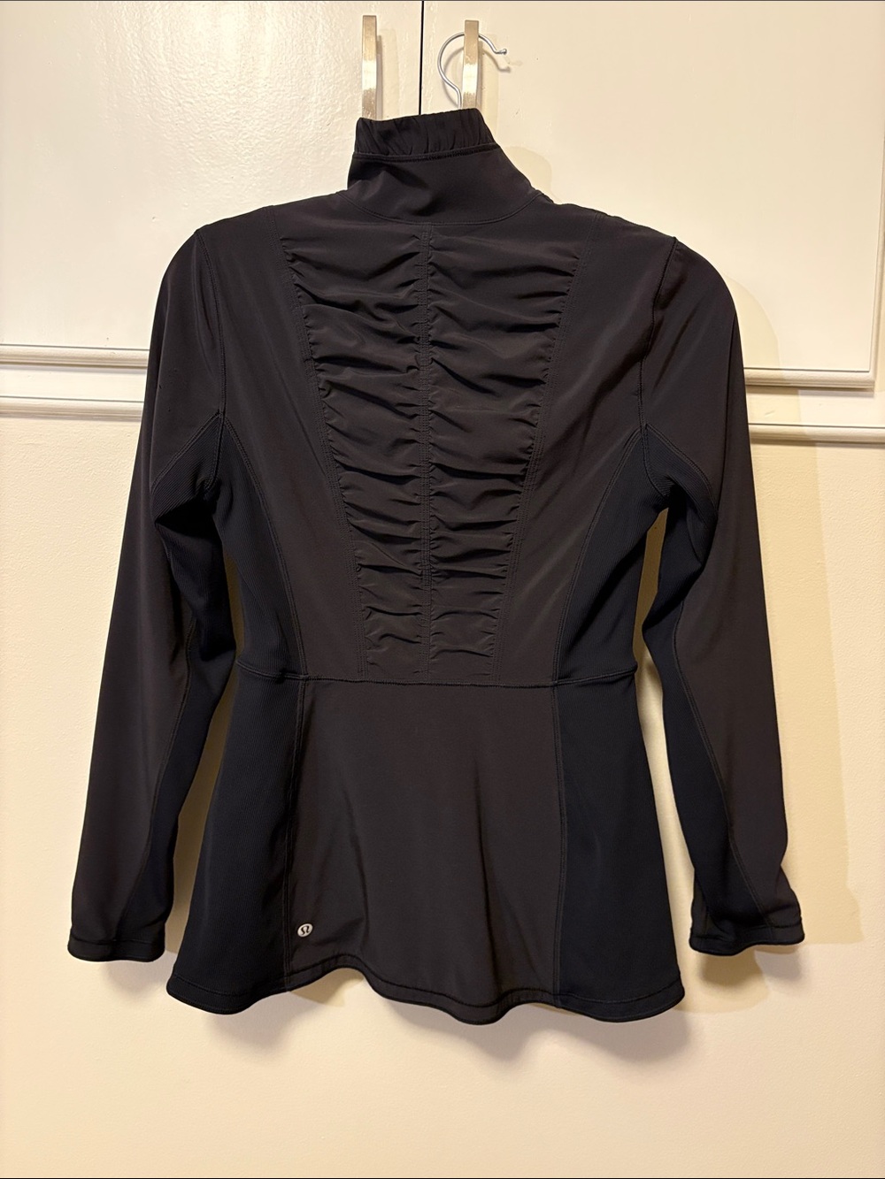 Lululemon Black Ruched-Back Athletic Jacket